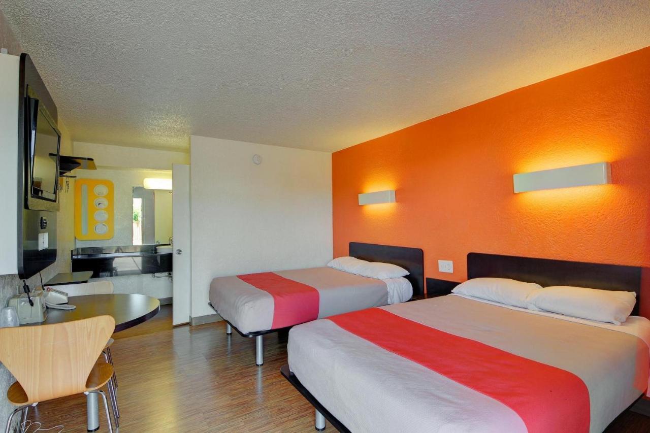 Economy Hotel Plus Oklahoma City Kültér fotó